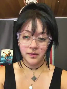 Cam4 Live Sex Cam of MonikaBohn992