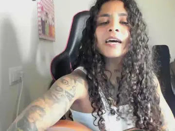 Cam4 Live Sex Cam of Hot_ama