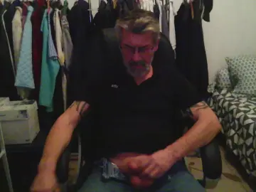 Cam4 Adult Webcam of Kevinareux60