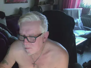 Cam4 Live Sex Cam of dirtyminds1
