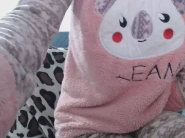 Cam4 Live Porn of Amedeia