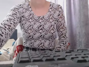 Cam4 Free Live Porn of Amedeia