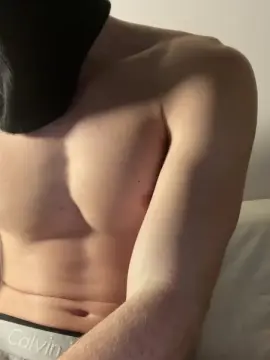 Cam4 Live Sex Cam of italocaliente