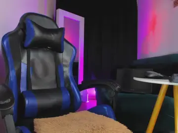 Cam4 Free Porn Cam of charliebigx1