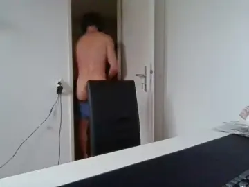 Cam4 Watch Live Sex Cams of ALPHA_HUNK