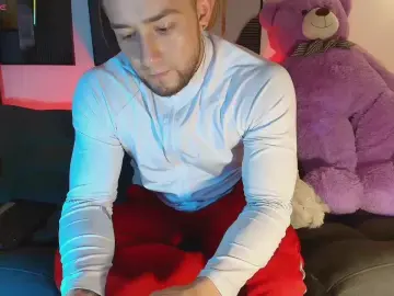 Cam4 Free Porn Cam of Andrew_wallker