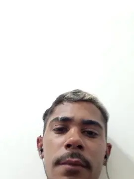 Cam4 Free Live Porn of MlkPentelhud0