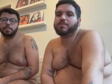 Cam4 Adult Webcams of BearFuckersRJ