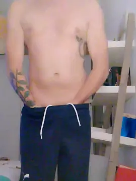 Cam4 Free Live Porn of Deddyitalia