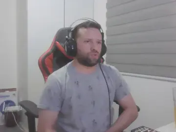 Cam4 Private Sex Chat of Giingz22