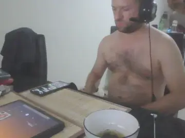 Cam4 Sex Chat of Giingz22