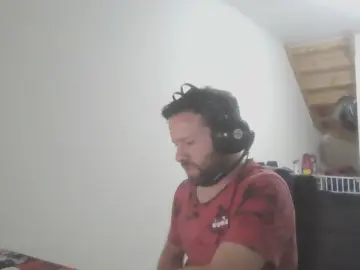 Cam4 Live Porn of Giingz22