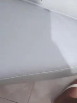 Cam4 Live Sex Cam of Morenodiscret35