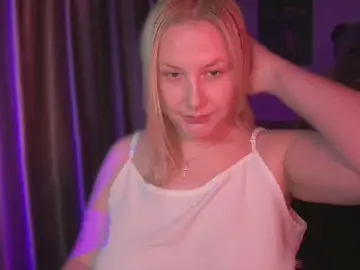 HollyHanter from cam4