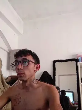 Cam4 Live Sex of Jocker221