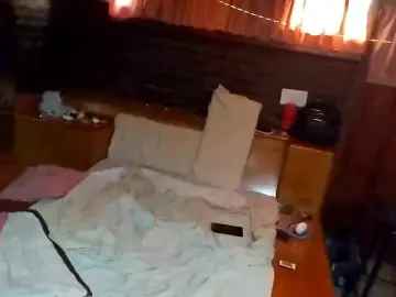 Cam4 Nude Webcam of Aleycarlos