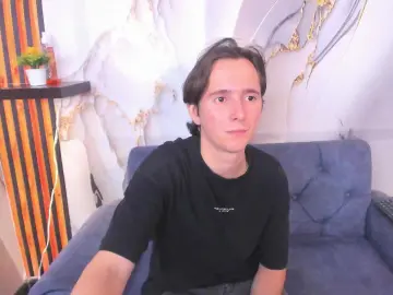 Cam4 Watch Live Sex Cams of Aaron_LatinMen2