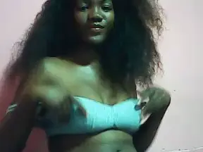 Cam4 Live Sex Cam of Clara008