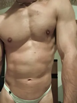 Cam4 Free Live Porn of Gil_Hot_