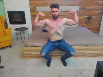 Cam4 Free Live Porn of MicahLane