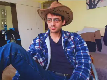 Cam4 Live Porn of HungEddy