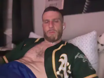 Cam4 Watch Live Sex Cams of reallygoated95