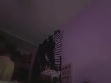 Cam4 Free Live Porn of reallygoated95