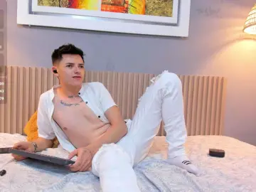 Cam4 Watch Live Sex Cams of tossetrech1