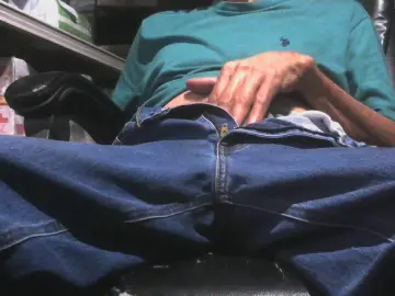 Cam4 Watch Live Sex Cams of PICA_DAN