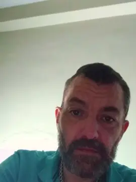 Cam4 Free Live Porn of daddybearmadri5