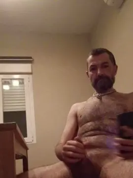 Cam4 Live Porn of daddybearmadri5