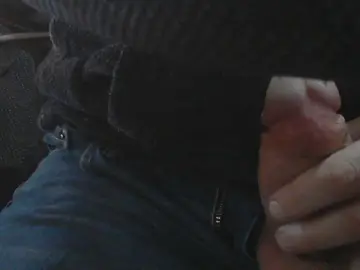 Cam4 Watch Live Sex Cams of madreal2