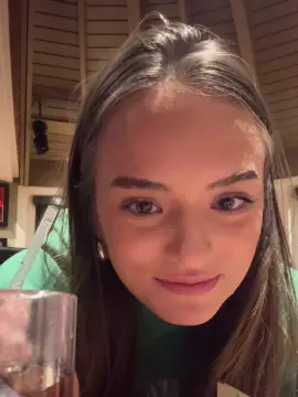 Cam4 Private Sex Chat of babyyem