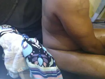 Cam4 Nude Webcam of newbbeefcake