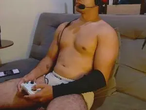 Cam4 Live Sex Cam of CrowMind