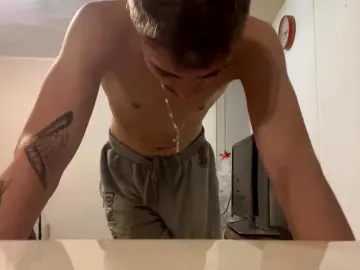 Cam4 Live Porn of KashaWarrell