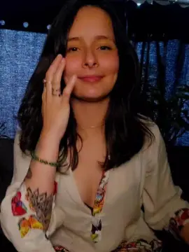 Cam4 Sex Chat of Roxannepiggy