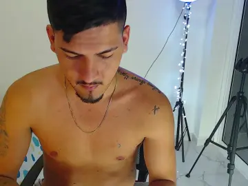 Cam4 Adult Video Chat of CrazyyBull