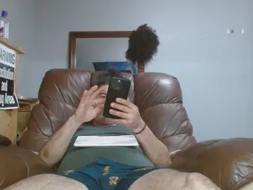 Cam4 Free Porn Cam of HughJanis