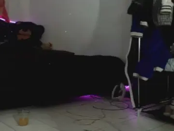 Cam4 Live Porn of welle_e