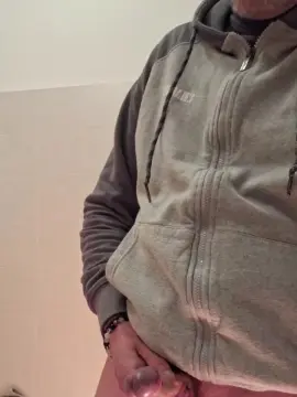 Cam4 Free Live Porn of TheJokee