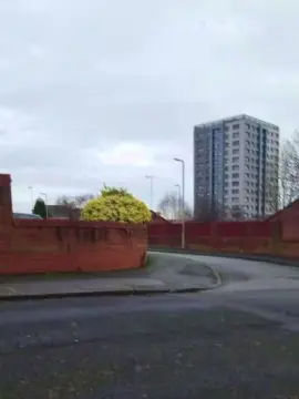 Cam4 Live Sex of notarealman2025