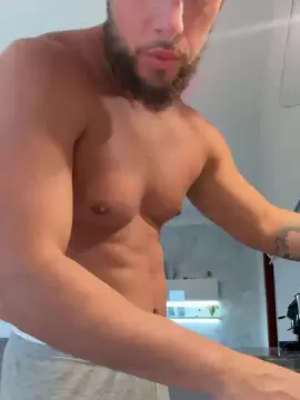 Cam4 Free Porn Cam of stallonenapoli2