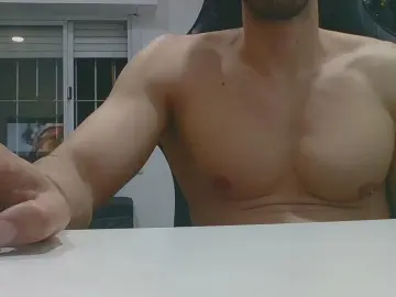 Cam4 Free Live Porn of OscarX95