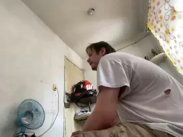 Cam4 Sex Chat of josemanu3335