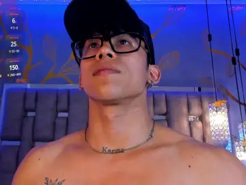 Cam4 Live Porn of Akaza_