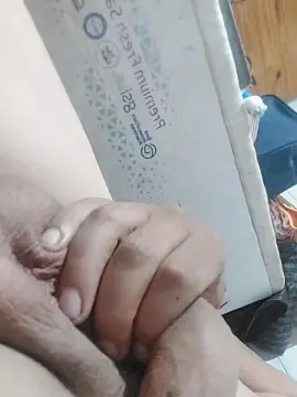 Cam4 Free Live Porn of pihard1