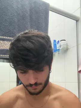 Cam4 Free Live Porn of Mauriciobueno20