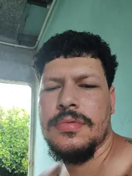 Cam4 Live Sex Cam of PELAHKWEEDMAN