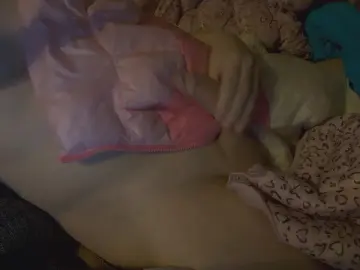 Cam4 Nude Webcam of PufferJacket23